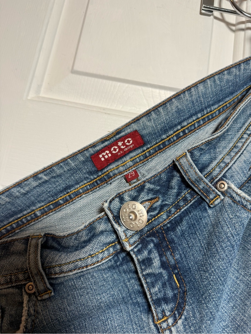 Moto Y2K Jeans - Picture 4 of 5
